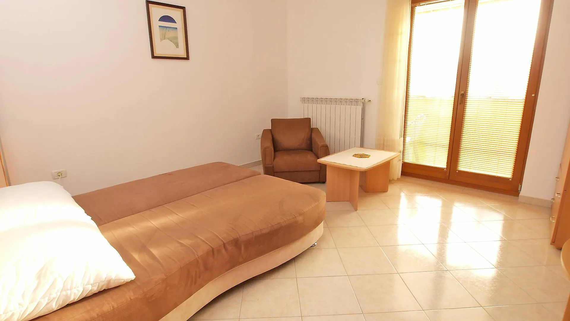 Apartments Fumica 954 Pola
